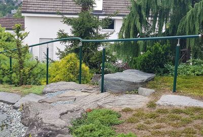 Flexo Geschwungener Handlauf im Garten